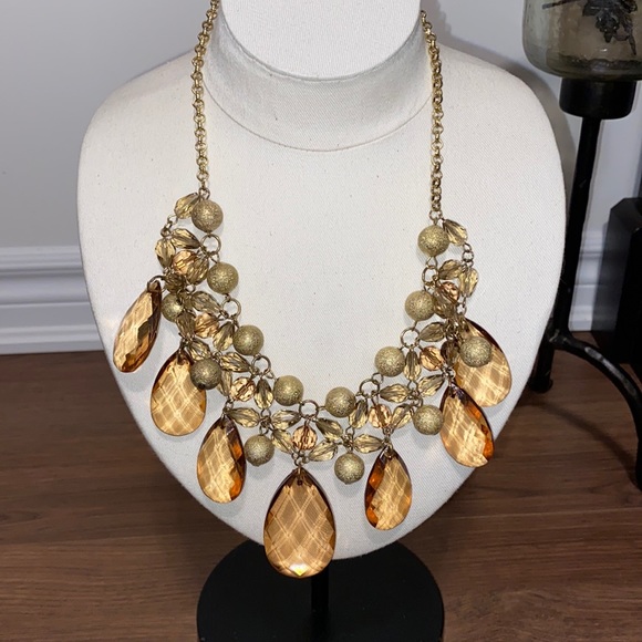 Stunning statement necklace - Picture 1 of 5